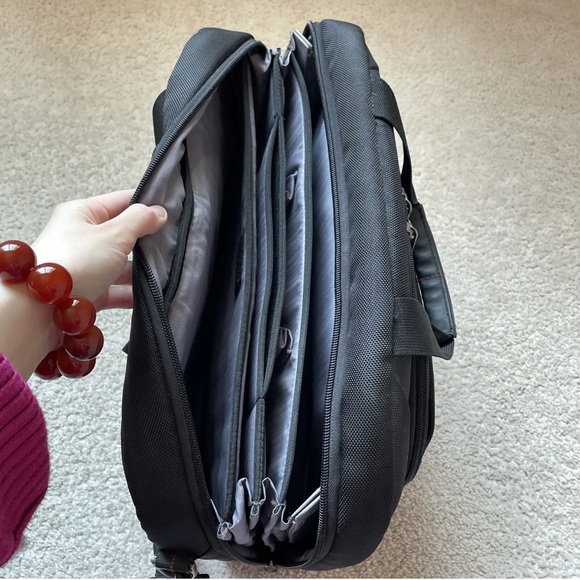 Rare Samsonite Morden Utility Laptop Messenger Bag Black Color - Picture 12 of 14
